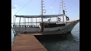 Calidum latina flava evadat eius culus capio velit in ponte