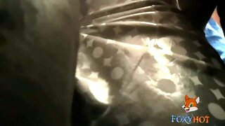 Ostendens asinum in subway, sub in platea et in publicam