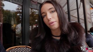 Ukranian pulchritudo Lola Bulgari futuit, cum ingentem gallorum dick