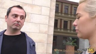 HUNT4K. Parvulus est, male amator et decernit habere sexus cum advena